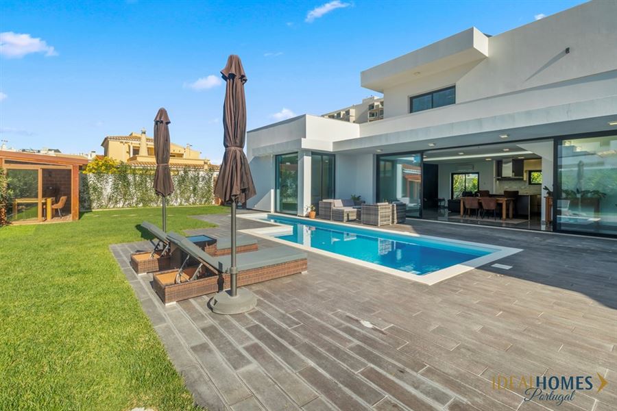 Ideal homes Portugal Reviews
